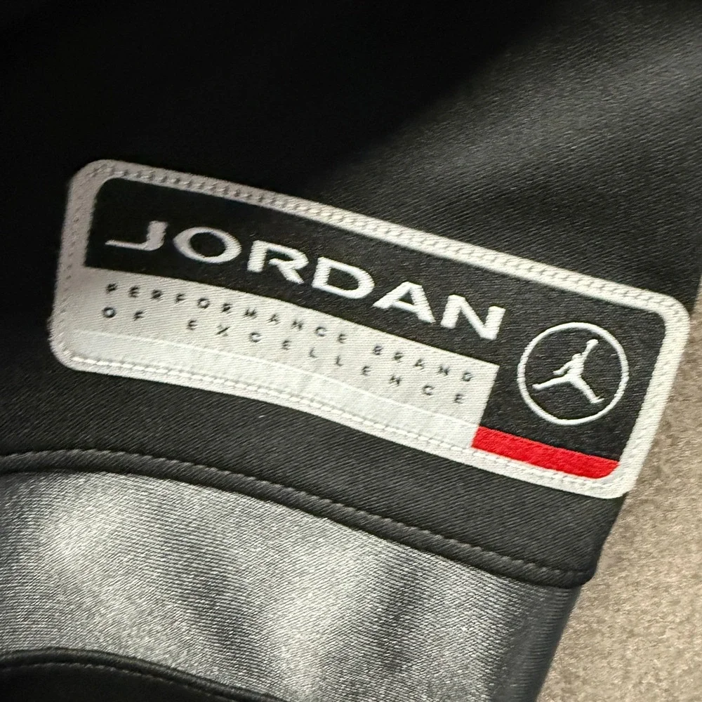 Jordan Jersey Mens L Black Metallic Silver 23 Embroidered HV0109-010